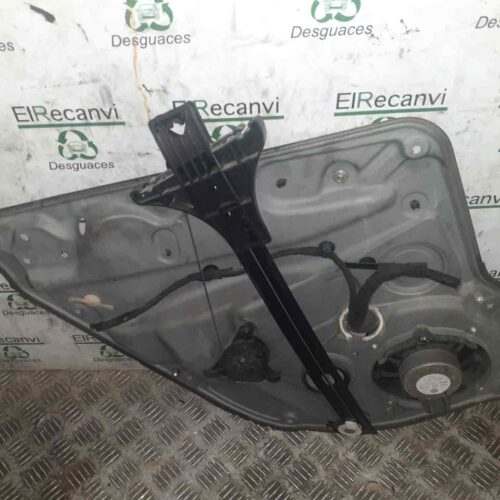 ELEVALUNAS TRASERO DERECHO VOLKSWAGEN GOLF IV BERLINA (1J1) Highline   |   09.97 – 12.99