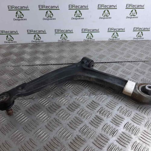 BRAZO SUSPENSION INFERIOR DELANTERO DERECHO FORD KA+ Essential   |   05.16 – 12.19