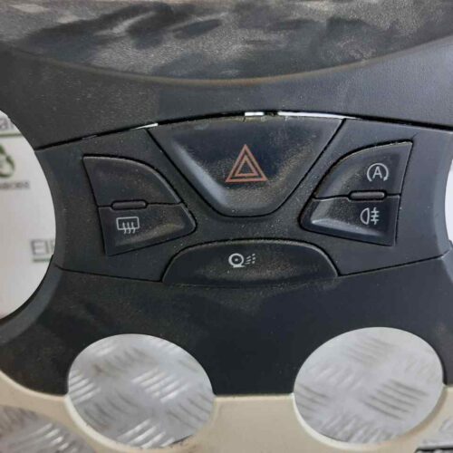 SISTEMA AUDIO / RADIO CD FORD KA+ Essential   |   05.16 – 12.19