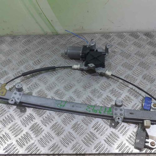 ELEVALUNAS DELANTERO IZQUIERDO NISSAN ALMERA (N16/E) Comfort   |   04.00 – 12.02