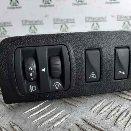 NO IDENTIFICADO RENAULT MEGANE III BERLINA 5 P Dynamique   |   10.08 – 12.11