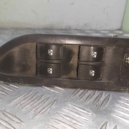 MANDO ELEVALUNAS DELANTERO IZQUIERDO  RENAULT LAGUNA II (BG0) Authentique   |   11.01 – 12.05