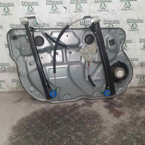 ELEVALUNAS DELANTERO DERECHO VOLKSWAGEN POLO (9N1) Conceptline   |   11.01 – 12.03