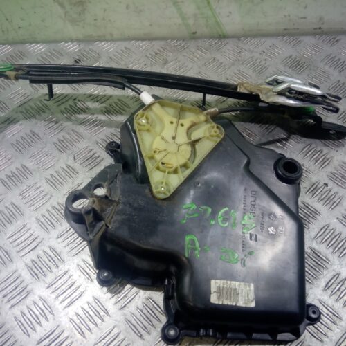 ELEVALUNAS TRASERO DERECHO SEAT LEON (1P1) Comfort Limited   |   04.07 – …