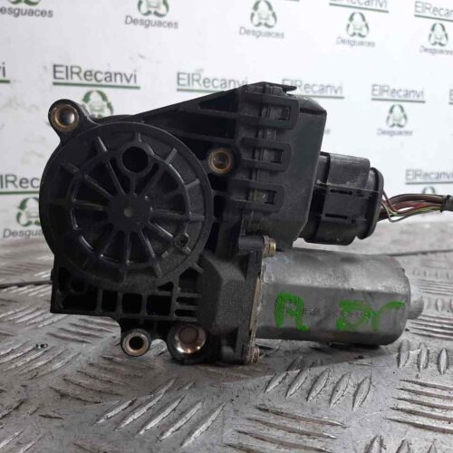 MOTOR ELEVALUNAS TRASERO DERECHO AUDI A6 AVANT (4B5) 2.5 TDI   |   0.01 – …