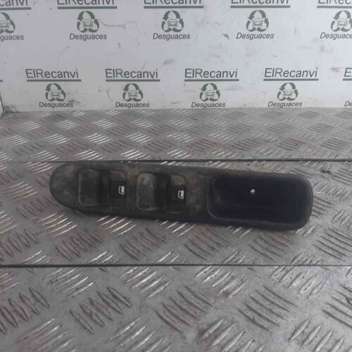 MANDO ELEVALUNAS DELANTERO IZQUIERDO  PEUGEOT 307 (S1) XR   |   04.01 – 12.04