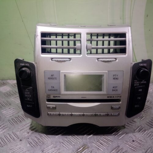 SISTEMA AUDIO / RADIO CD TOYOTA YARIS (KSP9/SCP9/NLP9) Básico   |   08.05 – 12.08