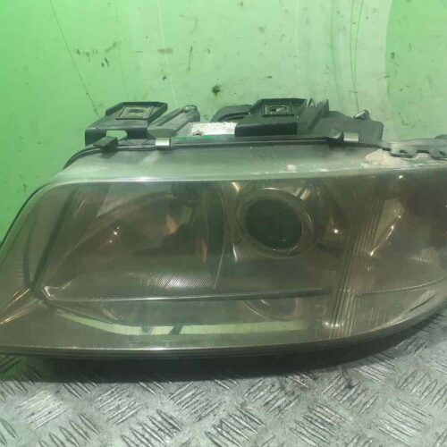 FARO IZQUIERDO AUDI A6 BERLINA (4B2) 2.5 TDI   |   04.97 – 12.01