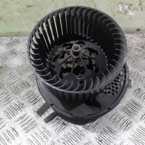 MOTOR CALEFACCION SEAT LEON (1P1) Comfort Limited   |   04.07 – …