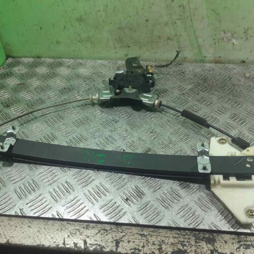 ELEVALUNAS DELANTERO DERECHO HYUNDAI ACCENT (LC) CRDi GL   |   01.02 – 12.06