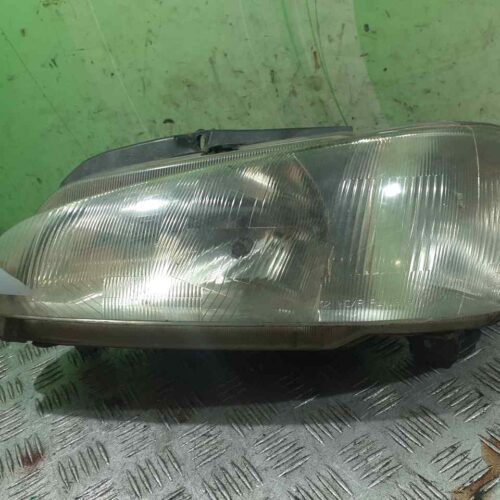 FARO IZQUIERDO PEUGEOT 106 (S2) Long Beach   |   12.97 – 12.98