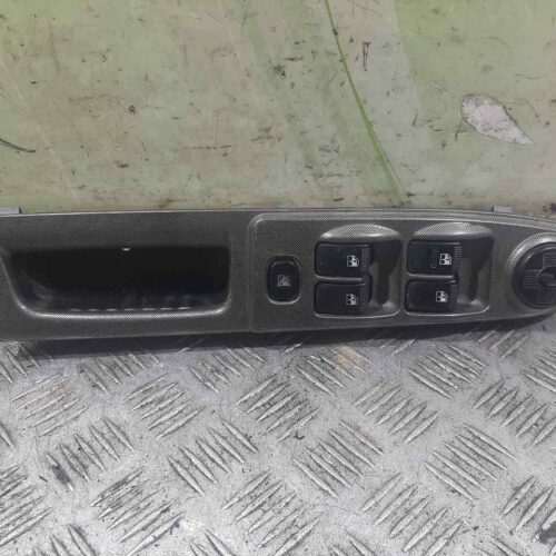 MANDO ELEVALUNAS DELANTERO IZQUIERDO  HYUNDAI GETZ (TB) 1.5 CRDi   |   08.03 – 12.05