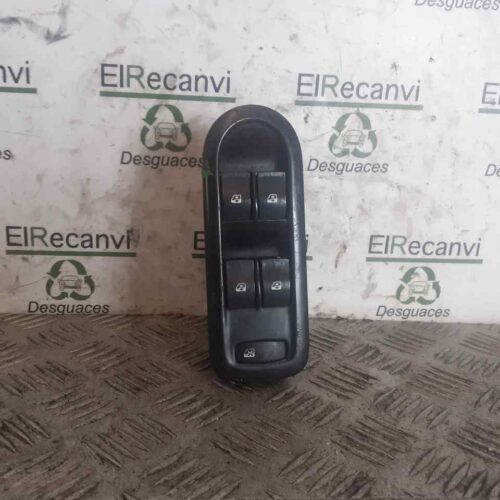 MANDO ELEVALUNAS DELANTERO IZQUIERDO  RENAULT SCENIC II Authentique   |   0.03 – …