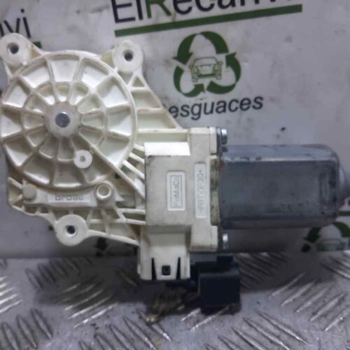 MOTOR ELEVALUNAS DELANTERO IZQUIERDO FORD FOCUS TURN. 1.0 EcoBoost CAT   |   0.12 – …