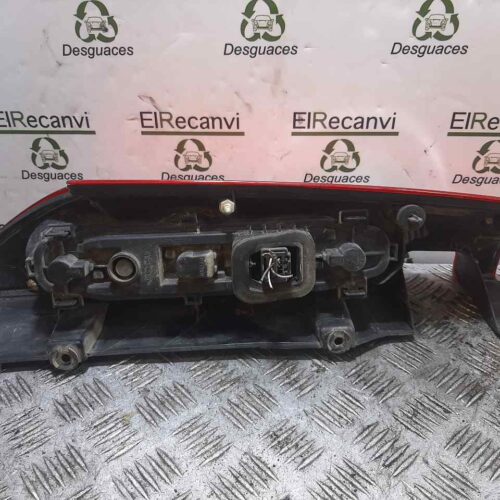 PILOTO TRASERO DERECHO RENAULT KANGOO Expression   |   01.08 – 12.20