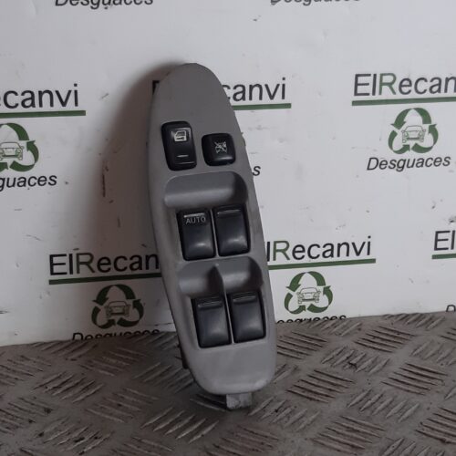 MANDO ELEVALUNAS DELANTERO IZQUIERDO  NISSAN ALMERA TINO (V10M) Ambience   |   08.00 – 12.03