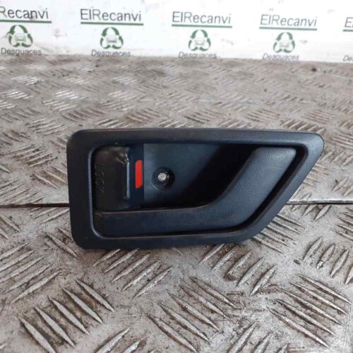 MANETA INTERIOR DELANTERA IZQUIERDA HYUNDAI GETZ (TB) 1.6 CAT   |   0.02 – 0.09