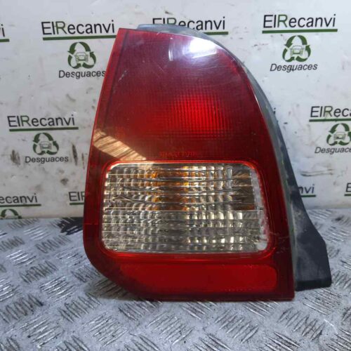 PILOTO TRASERO IZQUIERDO MITSUBISHI COLT (CJ0) 1600 Avance   |   09.00 – 12.02