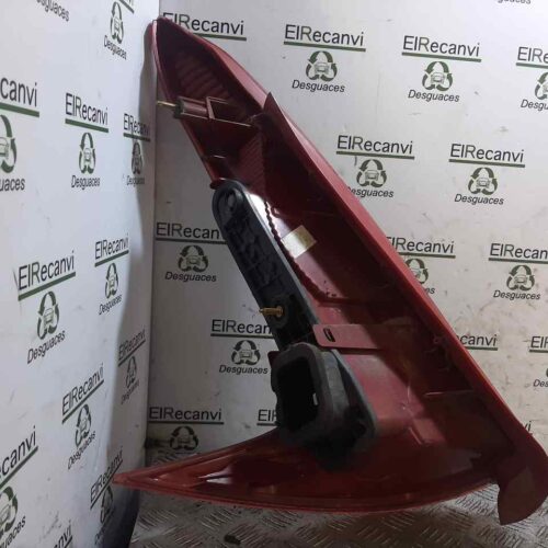 PILOTO TRASERO DERECHO PEUGEOT 206 SW X-LINE   |   05.02 – 12.07