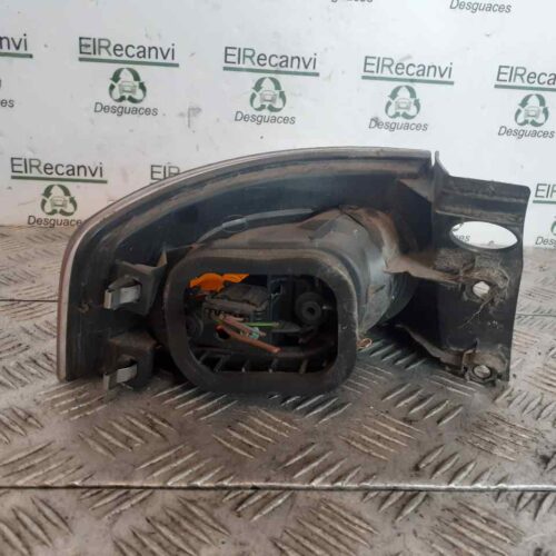 PILOTO TRASERO DERECHO SEAT IBIZA (6L1) Cool   |   05.04 – 12.04