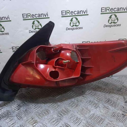 PILOTO TRASERO IZQUIERDO PEUGEOT 206 BERLINA Quicksilver   |   12.02 – 12.05