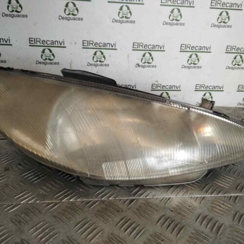 FARO DERECHO PEUGEOT 206 BERLINA Play Station 2   |   11.01 – 12.03