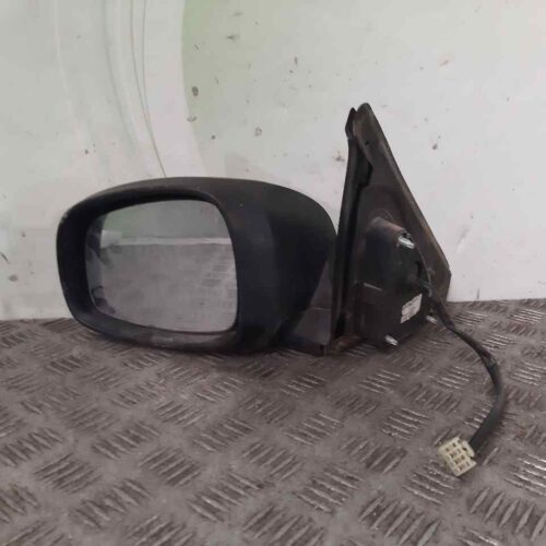 RETROVISOR IZQUIERDO SUZUKI SWIFT BERLINA (MZ) GLX (3-ptas.)   |   03.05 – 12.10