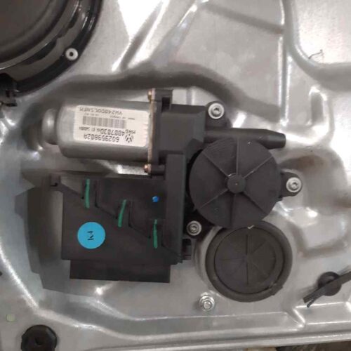 ELEVALUNAS DELANTERO IZQUIERDO VOLKSWAGEN POLO (9N1) 1.4 16V   |   0.01 – …