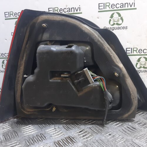 PILOTO TRASERO DERECHO MG ROVER SERIE 200 (RF) (1996-1999) 220 D (3-ptas.)