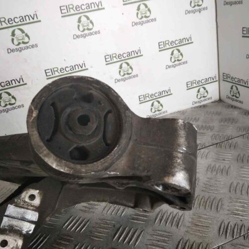 BRAZO SUSPENSION INFERIOR DELANTERO DERECHO SEAT IBIZA (6L1) 1.9 TDI   |   0.02 – …