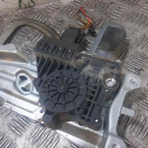 ELEVALUNAS DELANTERO DERECHO OPEL ZAFIRA B Cosmo   |   04.05 – 12.10