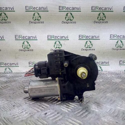 MOTOR ELEVALUNAS TRASERO IZQUIERDO AUDI A4 AVANT (B5) 1.9 TDI   |   0.94 – …