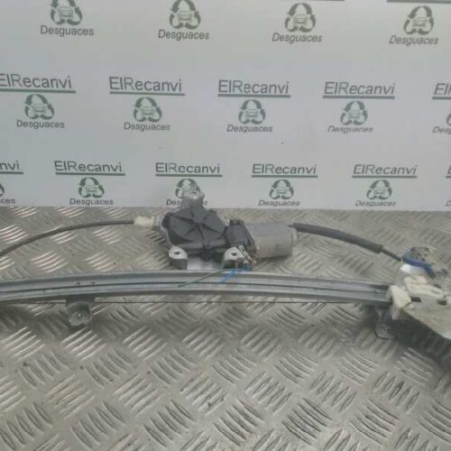 ELEVALUNAS DELANTERO IZQUIERDO NISSAN ALMERA (N16/E) Acenta   |   10.02 – 12.03