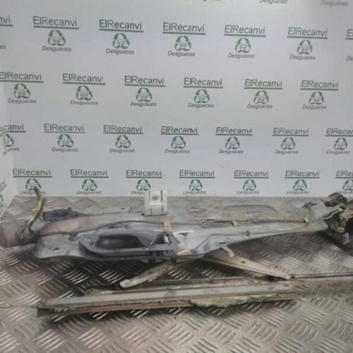 ELEVALUNAS DELANTERO DERECHO RENAULT LAGUNA GRANDTOUR (K56) *   |   0.98 – 0.01