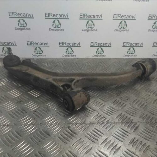 BRAZO SUSPENSION INFERIOR DELANTERO DERECHO CHRYSLER VOYAGER (RG) 2.5 CRD Executive   |   01.07 – 12.07