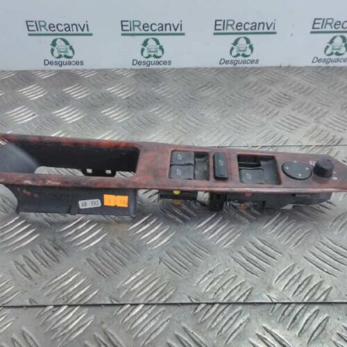 MANDO ELEVALUNAS DELANTERO IZQUIERDO  AUDI A8 (D2) 3.7 Quattro   |   10.98 – 12.02