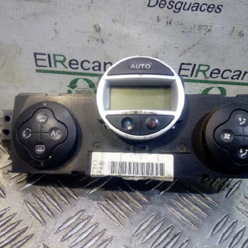 MANDO CALEFACCION / AIRE ACONDICIONADO RENAULT MEGANE II BERLINA 3P Confort Authentique   |   07.02 – 12.05