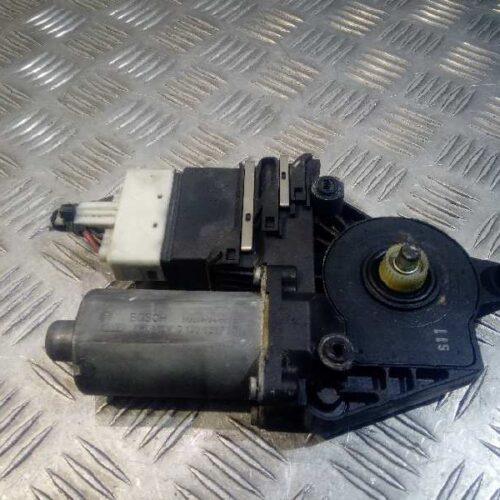 MOTOR ELEVALUNAS TRASERO IZQUIERDO SKODA OCTAVIA BERLINA (1Z3) 1.6   |   0.08 – …