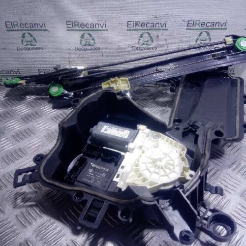 ELEVALUNAS DELANTERO DERECHO SEAT LEON (1P1) FR   |   05.11 – 12.12