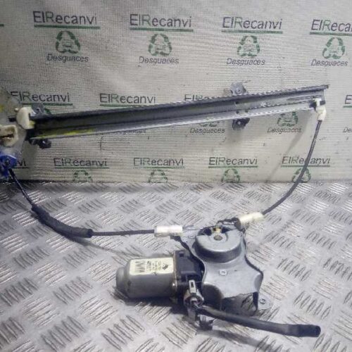 ELEVALUNAS DELANTERO IZQUIERDO NISSAN ALMERA (N16/E) Acenta   |   10.02 – 12.04