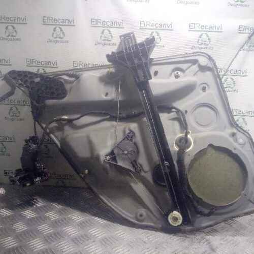 ELEVALUNAS TRASERO DERECHO VOLKSWAGEN GOLF IV BERLINA (1J1) 25 Aniversario   |   10.99 – 12.01