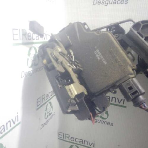 ELEVALUNAS TRASERO DERECHO SEAT LEON (1M1) Last Edition   |   10.05 – 12.06