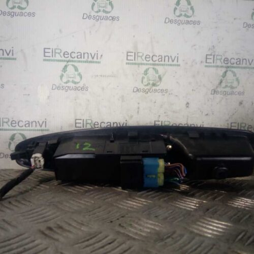 MANDO ELEVALUNAS DELANTERO IZQUIERDO  DAEWOO NUBIRA BERLINA Classic SE   |   09.98 – 12.99