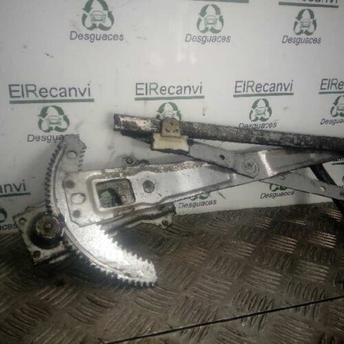 ELEVALUNAS DELANTERO DERECHO NISSAN CABSTAR E *   |   0.02 – 0.03