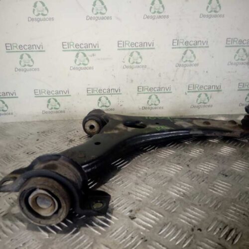 BRAZO SUSPENSION INFERIOR DELANTERO DERECHO FORD FOCUS BERLINA (CAK) Trend   |   08.98 – 12.04