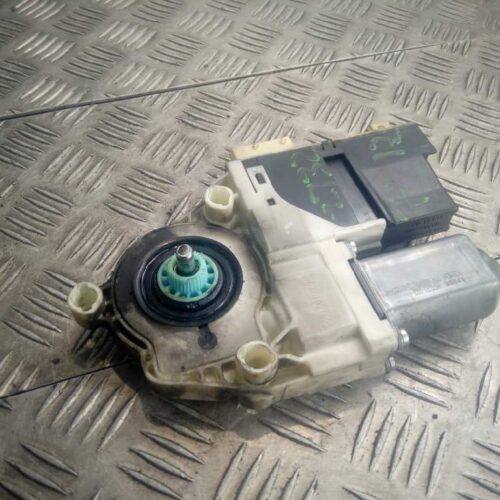 MOTOR ELEVALUNAS DELANTERO DERECHO CITROEN C5 BERLINA *   |   0.01 – 0.04