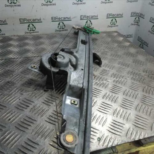 ELEVALUNAS DELANTERO DERECHO RENAULT SCENIC II Authentique   |   10.06 – …