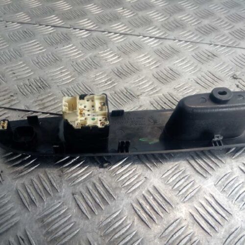 MANDO ELEVALUNAS DELANTERO IZQUIERDO DAEWOO MATIZ * | 0.97 – 0.04