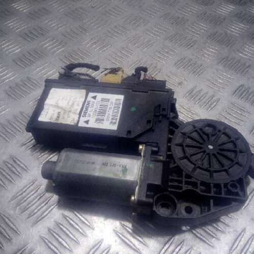 MOTOR ELEVALUNAS DELANTERO DERECHO AUDI A4 BERLINA (8E) 2.0 20V CAT (ALT)   |   0.00 – 0.04