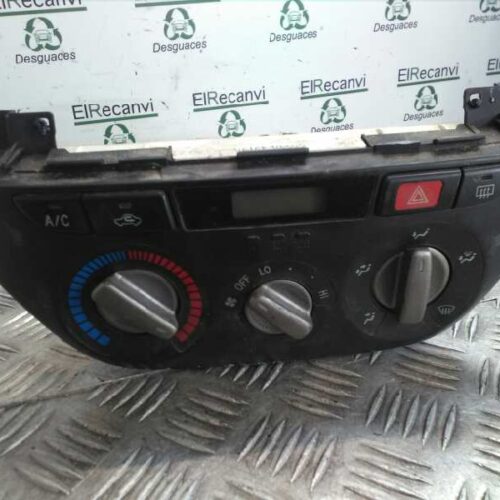 MANDO CALEFACCION / AIRE ACONDICIONADO TOYOTA RAV 4 (A2) 1.8 Luna (2003->)   |   07.03 – 12.06